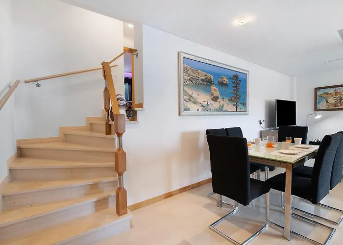 Apartment Flat With Pool, Old Town Albufeira