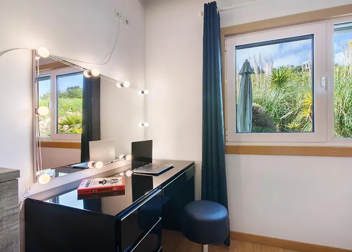 Flat With Pool, Old Town