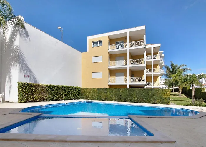 Apartment Flat With Pool, Old Town Albufeira