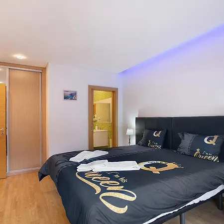 Apartmán Flat With Pool, Old Town
