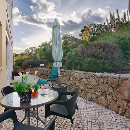 Daire Flat With Pool, Old Town
