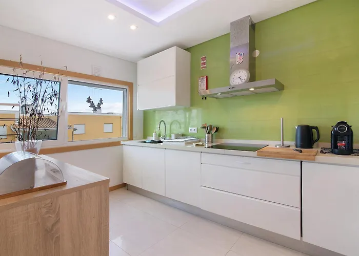 Flat With Pool, Old Town * Albufeira